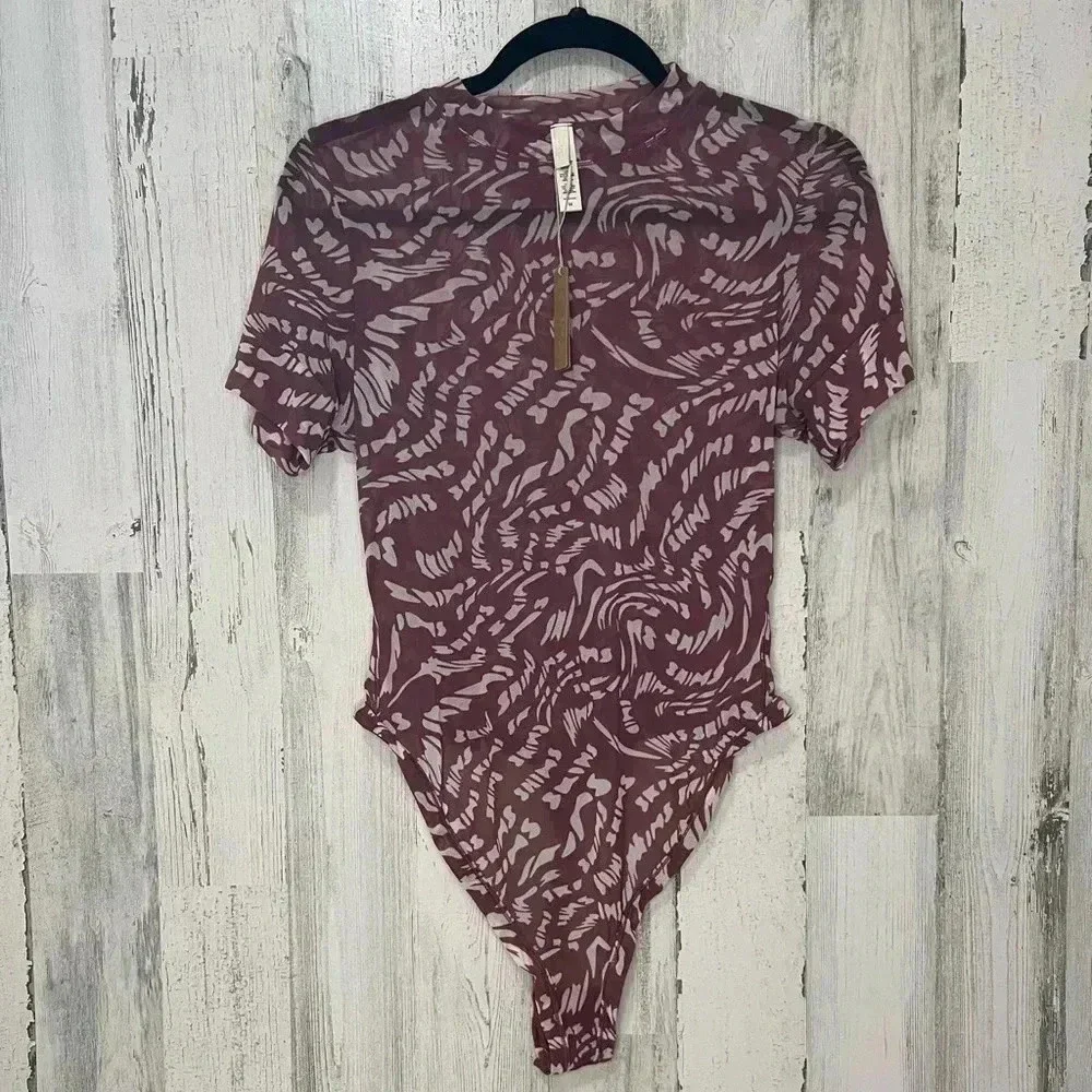 NWT SKIMS SUMMER MESH RASPBERRY SWIRL T‎ SHIRT BODYSUIT SIZE 3X